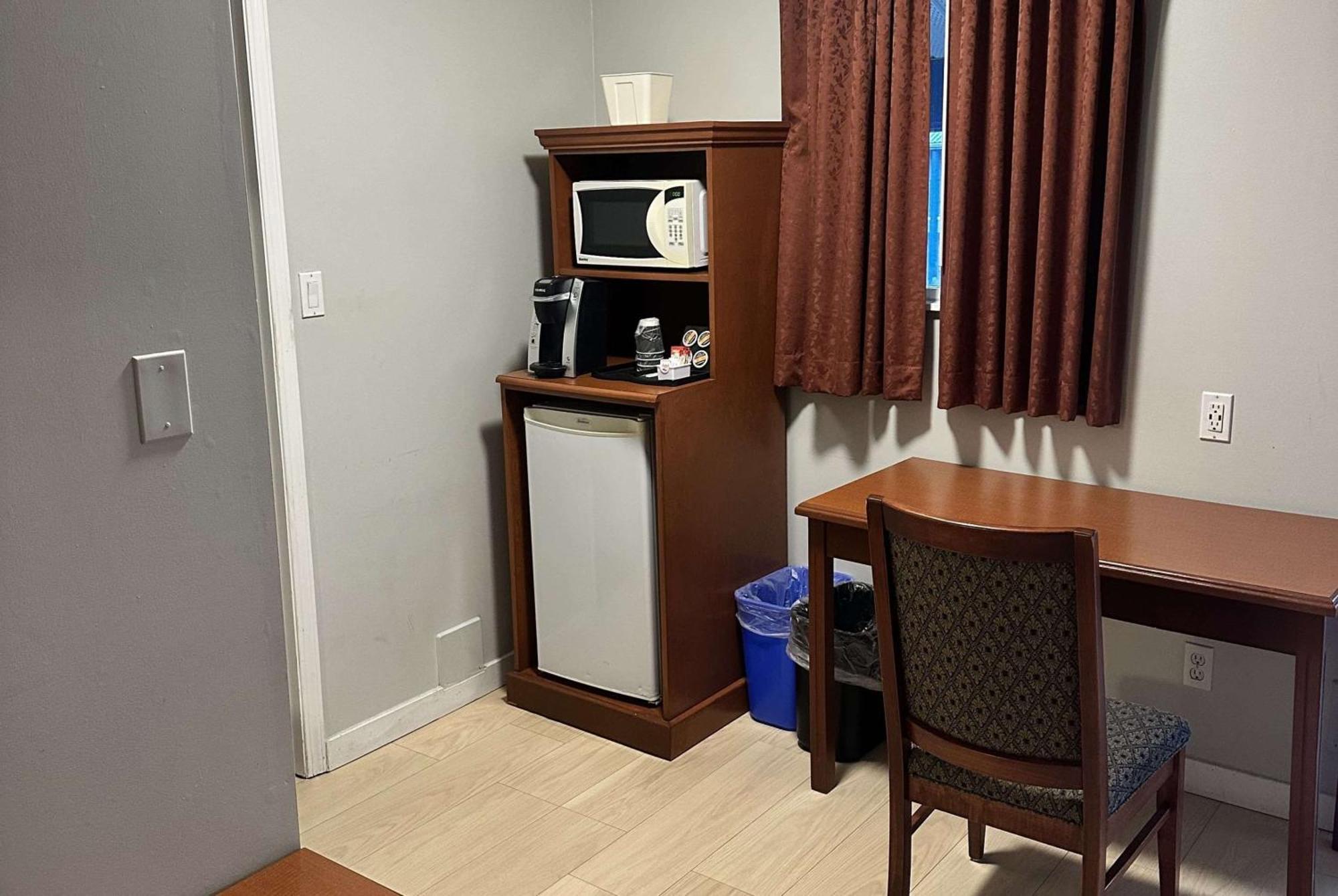Travelodge By Wyndham Langley Luaran gambar